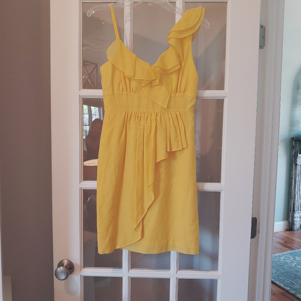 Yellow dress
